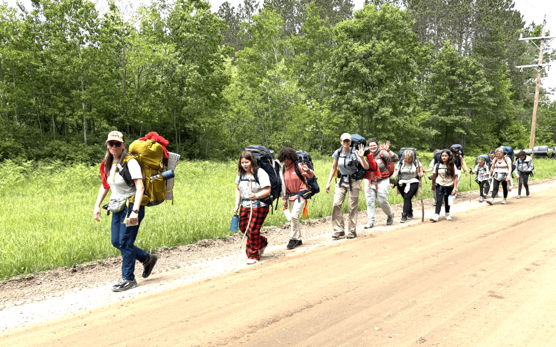 Girls WAR – Back from the Trail